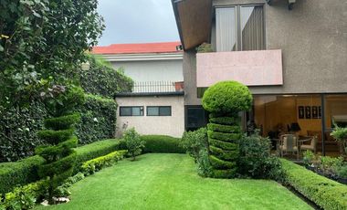 VENTA BONITA CASA 4 RECAMARAS Y JARDIN EN BOSQUES DE LAS LOMAS