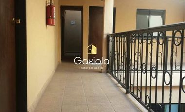 Se VENDE Edificio actualmente funcionando como hotel, es ideal para departamentos, ubicado cerca de la escuela de Veterinaria