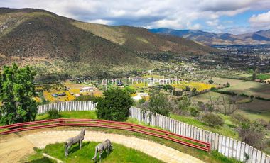 Leon Propiedades vende Gran casa en parcela de 20 ha. en Sector Cuyuncavi, Curacaví.