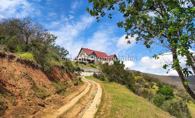 Leon Propiedades vende Gran casa en parcela de 20 ha. en Sector Cuyuncavi, Curacaví.