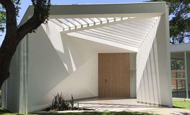 HERMOSA CASA EN CONJUNTO CERRADO