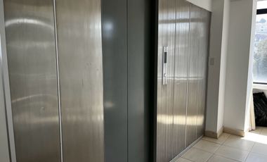 EDIFICIO Y GALPONES COMERCIALES DE VENTA / ARRIENDO EN LA KENNEDY QUITO NORTE!!