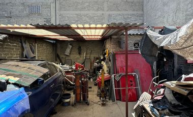 Terreno en venta en Nezahualcoyotl, Estado de México
