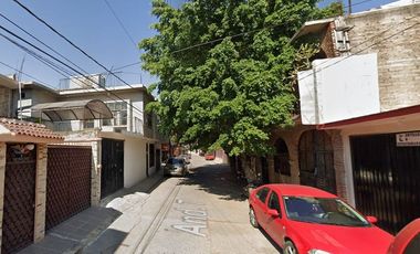 Casa en Remante Bancario.  **Fantástica oportunidad que no puede dejar pasar**