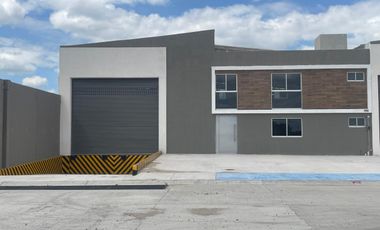 BODEGA NUEVA EN RENTA ARCO SUR LEÓN