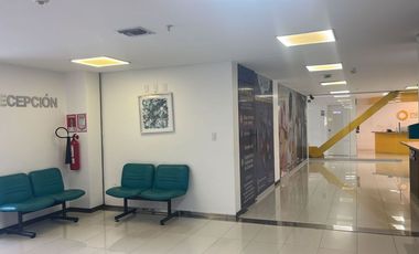 Venta de consultorio en clínica zona sur Manta