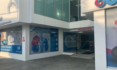 Venta de consultorio en clínica zona sur Manta