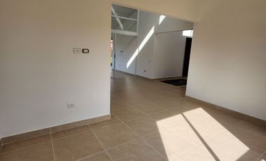 CASA SENDEROS DE LA MORADA II -VILAS CLUB No 13
