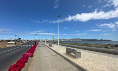 ARRIENDO HERMOSO  DEPARTAMENTO AMOBLADO EN AVENIDA COSTANERA, COQUIMBO