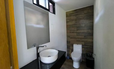 VENTA DE EDIFICIO PARA OFICINAS, COWORK O CORPORATIVO EN PUEBLA CENTRO