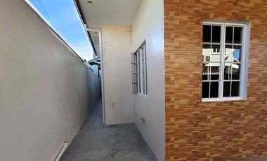 3 𝘣𝘦𝘥𝘳𝘰𝘰𝘮 𝘉𝘰𝘯𝘨𝘢𝘭𝘰𝘸 𝘏𝘖𝘜𝘚𝘌 𝘍𝘖𝘙 𝘙𝘌𝘕𝘛 𝘸𝘪𝘵𝘩 2 𝘊𝘢𝘳𝘱𝘢𝘳𝘬