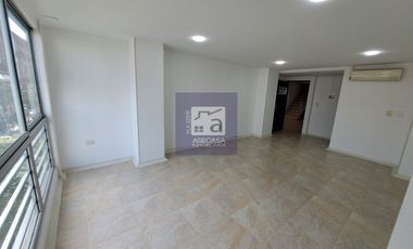 COD. 10449 SE ARRIENDA OFICINA NUEVO SOTOMAYOR - BUCARAMANGA
