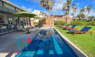 Casa en renta vacacional para 10 personas. Con alberca privada y vista campo de golf