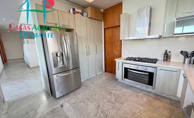 Casa en renta vacacional para 10 personas. Con alberca privada y vista campo de golf