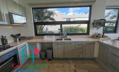 Casa en renta vacacional para 10 personas. Con alberca privada y vista campo de golf