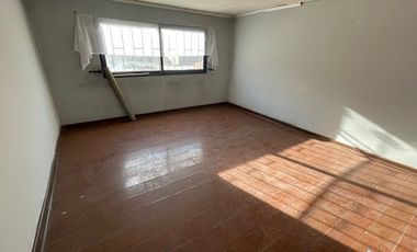 VENDO CASA DE 2 PISOS AMPLIADA 3D 1B COMUNA DE RENCA CON SUBSIDIO