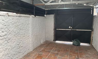 VENDO CASA DE 2 PISOS AMPLIADA 3D 1B COMUNA DE RENCA CON SUBSIDIO