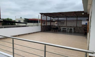 edificio comercial rentable de venta portoviejo