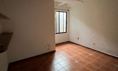 Espectacular casa en venta en Lomas 3a Seccion (Habitacion en planta baja)