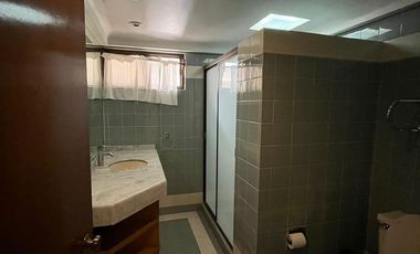 Espectacular casa en venta en Lomas 3a Seccion (Habitacion en planta baja)