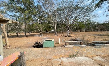 Lote en venta en la desembocada “El arco”