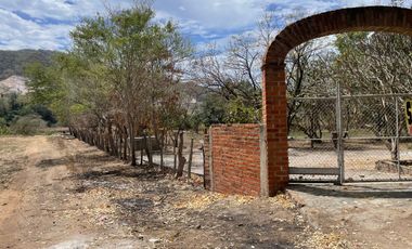 Lote en venta en la desembocada “El arco”