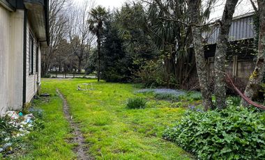 SE VENDE PROPIEDAD CON EXCELENTE CONECTIVIDAD PUENTES CAU CAU   Y  CALLE CALLE