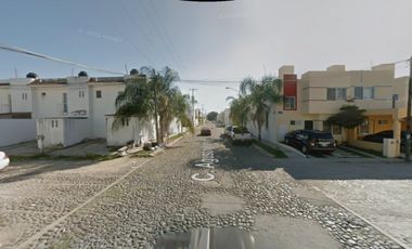 CASA EN VENTA EN Calle Mariano Azuela, Manzanillo, Colima