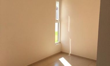 Casa en Venta en Metepec, San Jorge Pueblo Nuevo. 3 Habitaciones, 2.5 Baños, 2 estacionamientos. 200m2