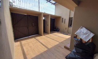 BONITA CASA EN EXCELENTE UBICACION