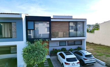 Casa en venta en Fracc. Bosques de Santa Anita, Tlajomulco