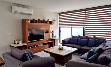 Casa en venta en Fracc. Bosques de Santa Anita, Tlajomulco