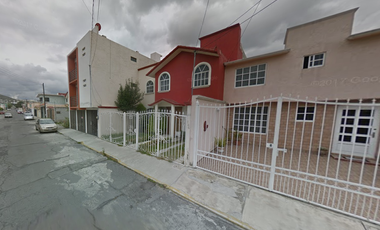 CASA EN VENTA EN VILLAS DEL ÁLAMO, HIDALGO (REMATE BANCARIO)