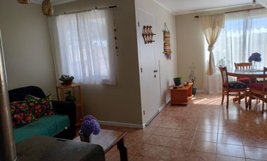Amplia Casa Villa Galilea