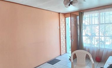 Dos casas se venden en Recoleta cerca del Metro Zapadores