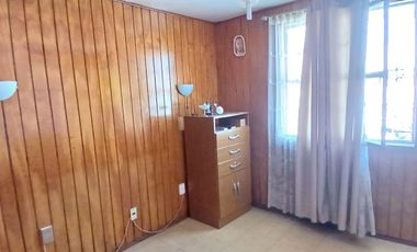 Dos casas se venden en Recoleta cerca del Metro Zapadores