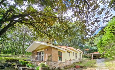 Casa en Venta en el Fracc. Reserva de los Encinos, Teuchitlán