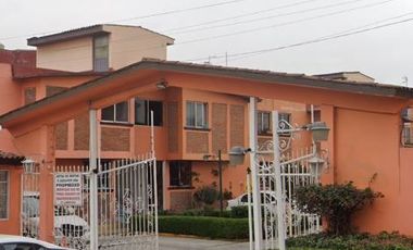 ¡¡Haz Que Tu Dinero Trabaje Para Ti Hoy !! Venta de Hermosa Casa en Exclusiva Zona, Col. Tlacopa, Toluca de Lerdo, Edo MEX.