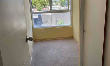 Se arrienda Amplio dep 3D2B con estacionamiento y bodega , metro Franklin/ Rondizoni