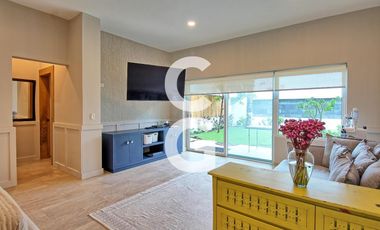 Casa en Venta en Cancún en Residencial Campestre con Alberca y Cava de Vinos