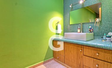 Casa en Venta en Cancún en Residencial Campestre con Alberca y Cava de Vinos