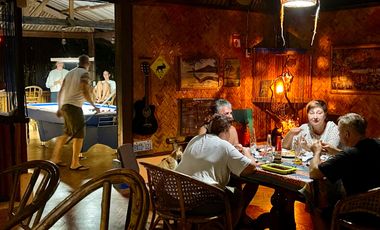 Blue Moon Cafe Guesthouse near Puerto Princesa City