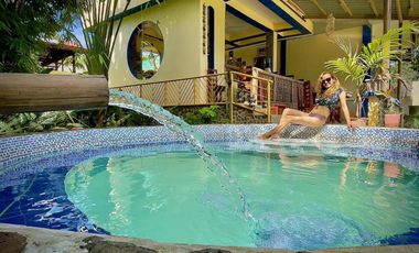 Blue Moon Cafe Guesthouse near Puerto Princesa City