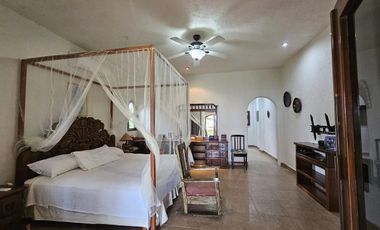 Preciosa Finca en Venta frente al mar Playa Blanca, Zihuatanejo, Gro.