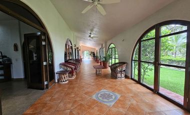 Preciosa Finca en Venta frente al mar Playa Blanca, Zihuatanejo, Gro.