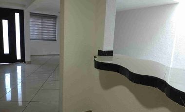 CASA EN RENTA PRIVADA TOLLOCAN Y PINO SUAREZ TOLUCA