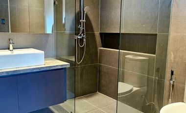 For Sale: 2-Sty Townhouse in BF Homes, Las Pinas City, P40M