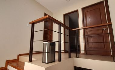 Casa en renta Lomas Virreyes Calimaya modelo Granada