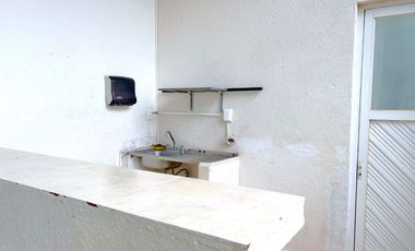 IMPECABLE DEPTO., ACTUALMENTE RENTADO, 4R, 3B, 2A, UBICACIÓN, ÁREAS COMUNES, CANCHA DE PADEL, JARDINES, VIGILANCIA, ETC. IDEAL PARA RECIBIR RENTAS