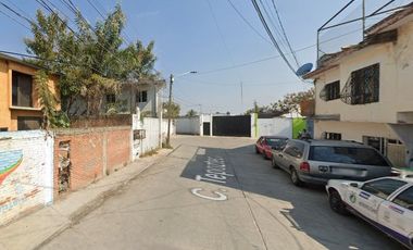 Casa en Remante Bancario.  **Fantástica oportunidad que no puede dejar pasar**